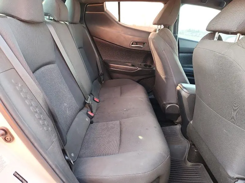 2018 TOYOTA C-HR XLE PREMIUM  