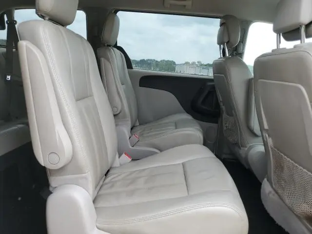 2013 CHRYSLER TOWN & COUNTRY TOURING  