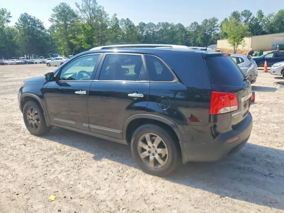 2013 KIA SORENTO LX  