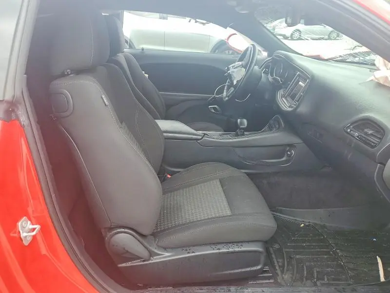2018 DODGE CHALLENGER SXT  