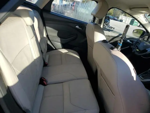 2016 FORD FOCUS TITANIUM  