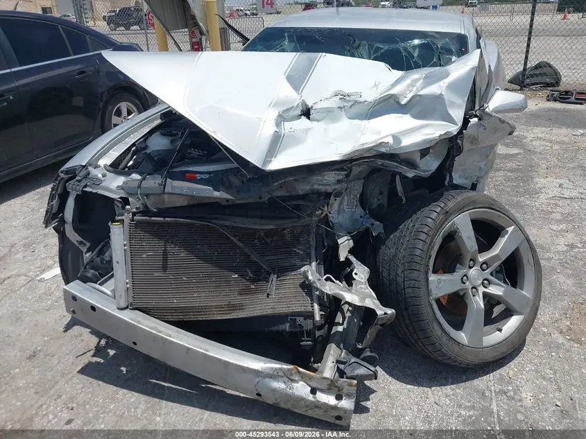 2011 CHEVROLET CAMARO 1LT