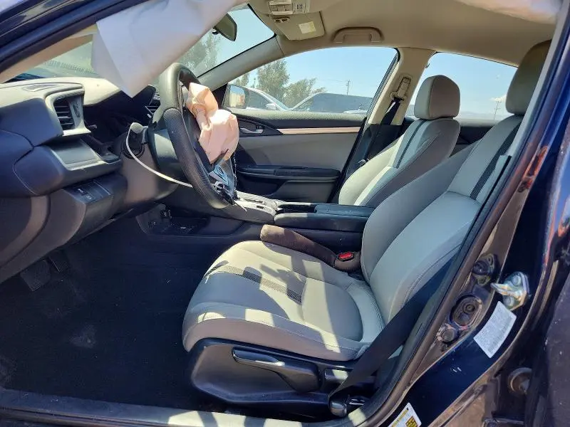 2016 HONDA CIVIC LX  
