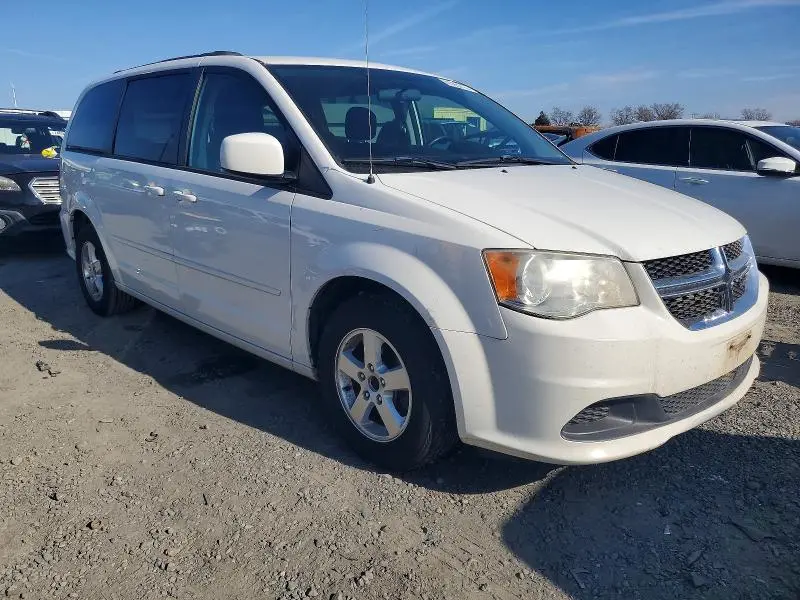 2013 DODGE GRAND CARAVAN SXT  