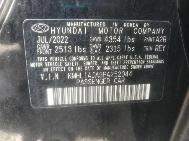 2023 HYUNDAI SONATA SEL  