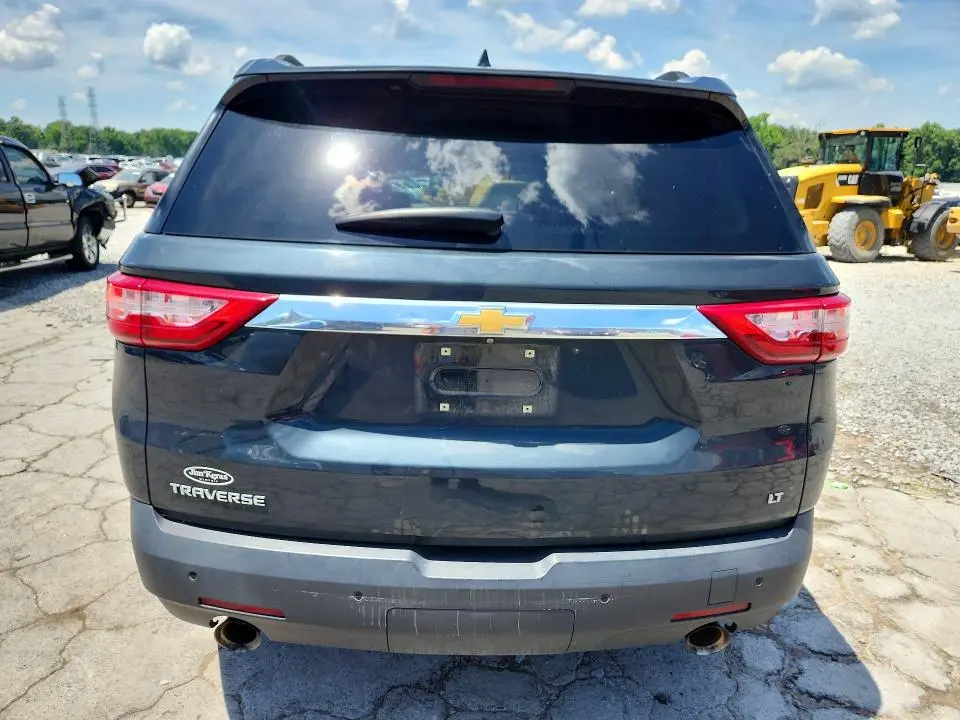 2020 CHEVROLET TRAVERSE LT  