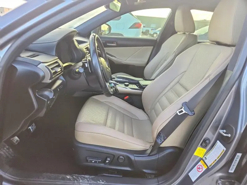 2017 LEXUS IS 200T BASE  