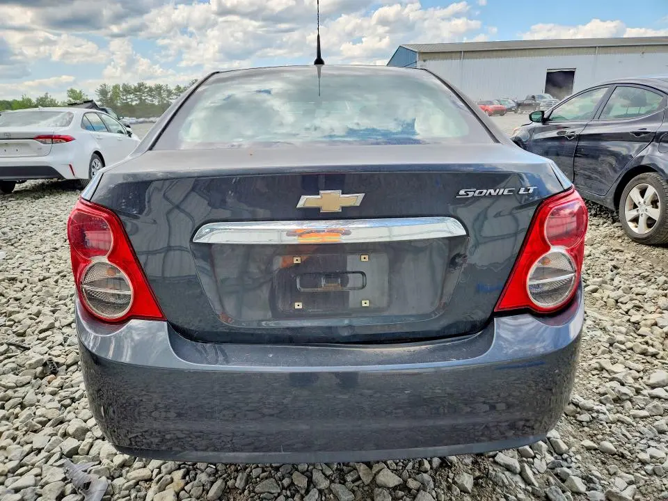 2014 CHEVROLET SONIC LT  
