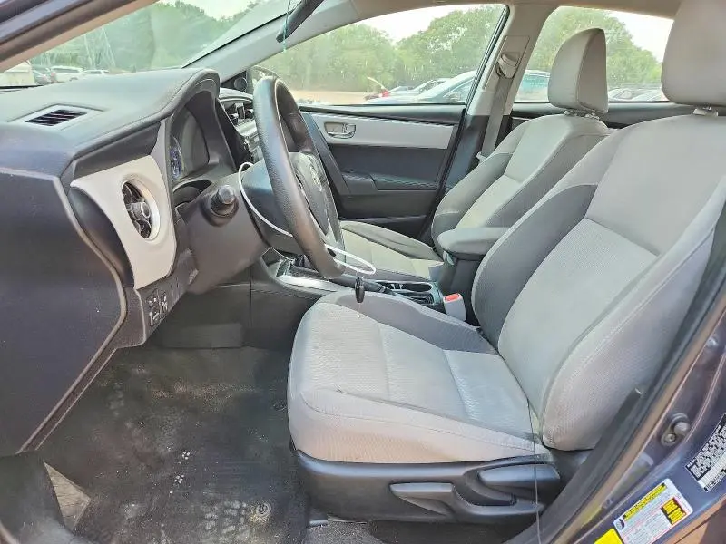 2017 TOYOTA COROLLA LE  