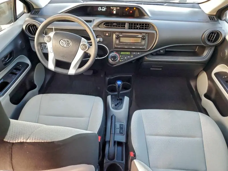 2014 TOYOTA PRIUS C   
