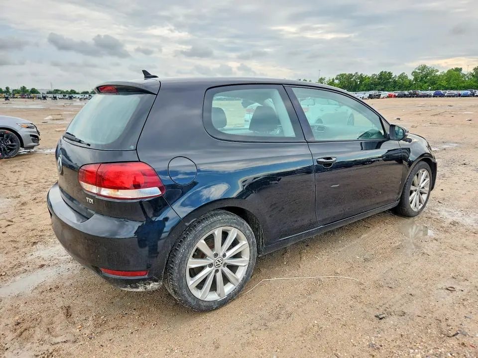 2012 VOLKSWAGEN GOLF   