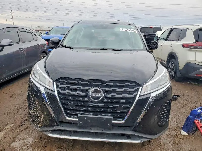 2024 NISSAN KICKS S  