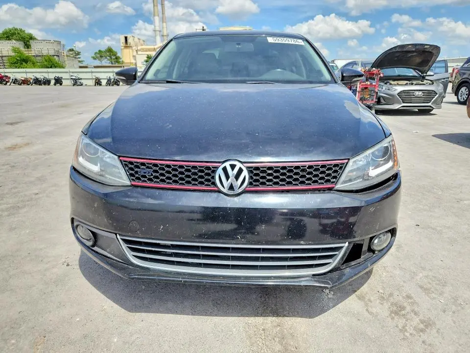 2013 VOLKSWAGEN JETTA HYBRID  