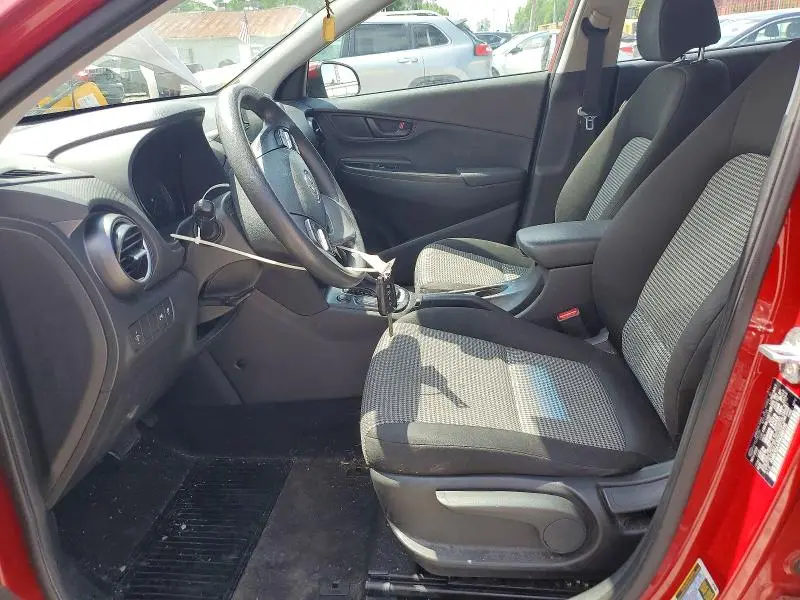 2021 HYUNDAI KONA SE  