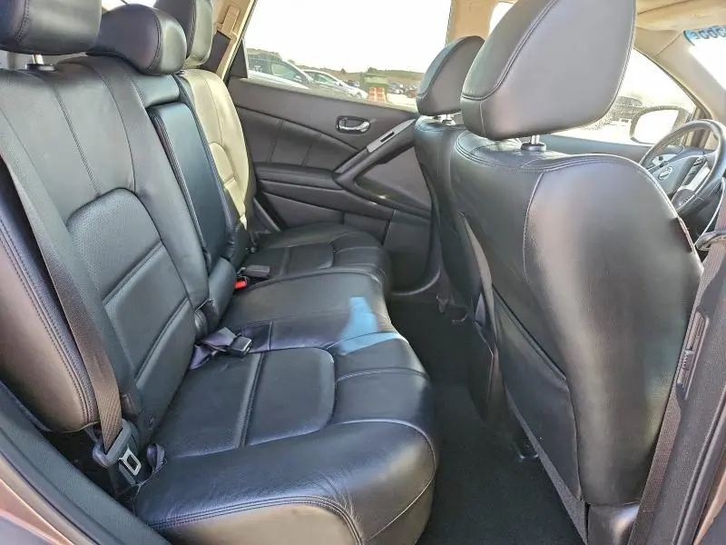 2013 NISSAN MURANO S  