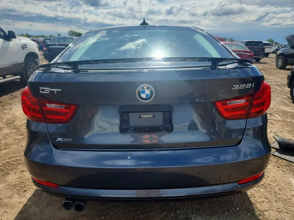 2015 BMW 328 XIGT  