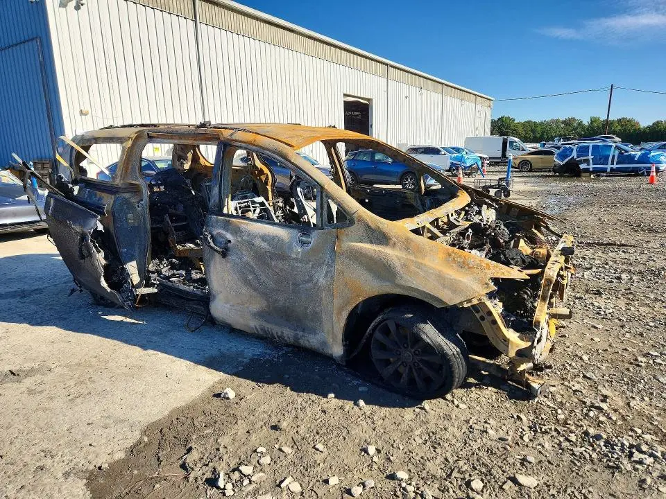 2017 CHRYSLER PACIFICA TOURING L  