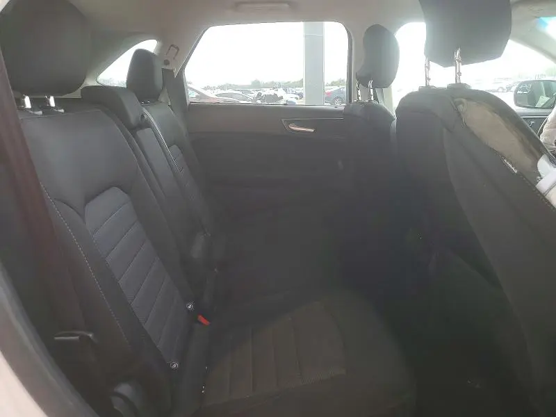 2015 FORD EDGE SE  