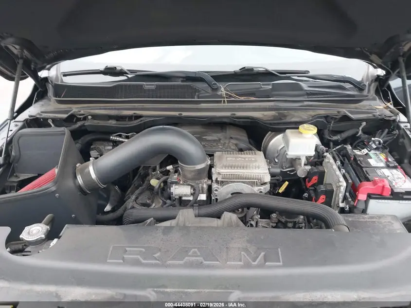 2019 RAM 1500 LIMITED  4X4 5'7 BOX