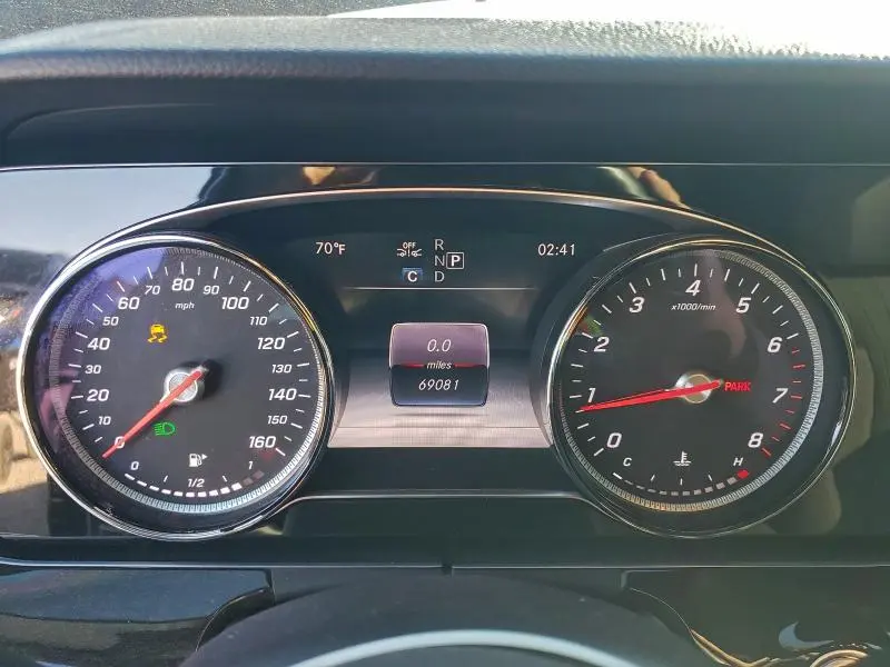 2019 MERCEDES-BENZ E 300  