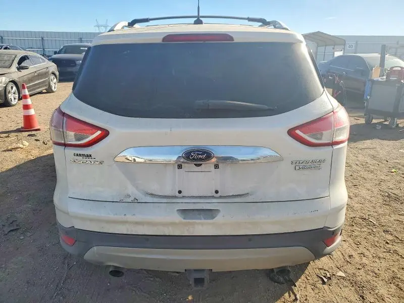 2016 FORD ESCAPE TITANIUM  