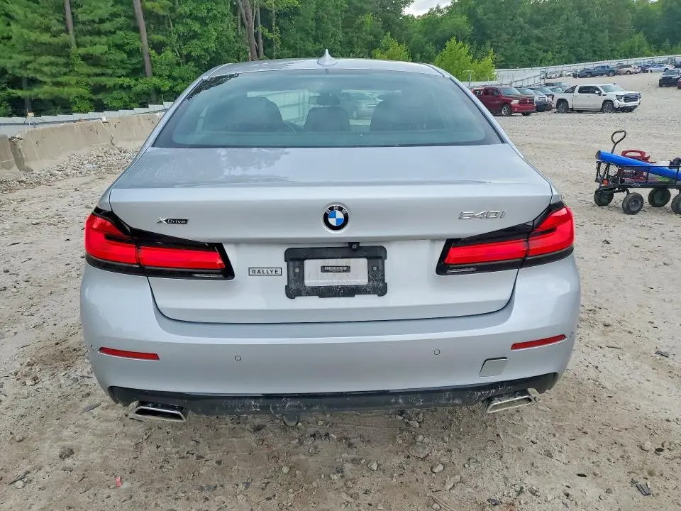 2021 BMW 540 XI  