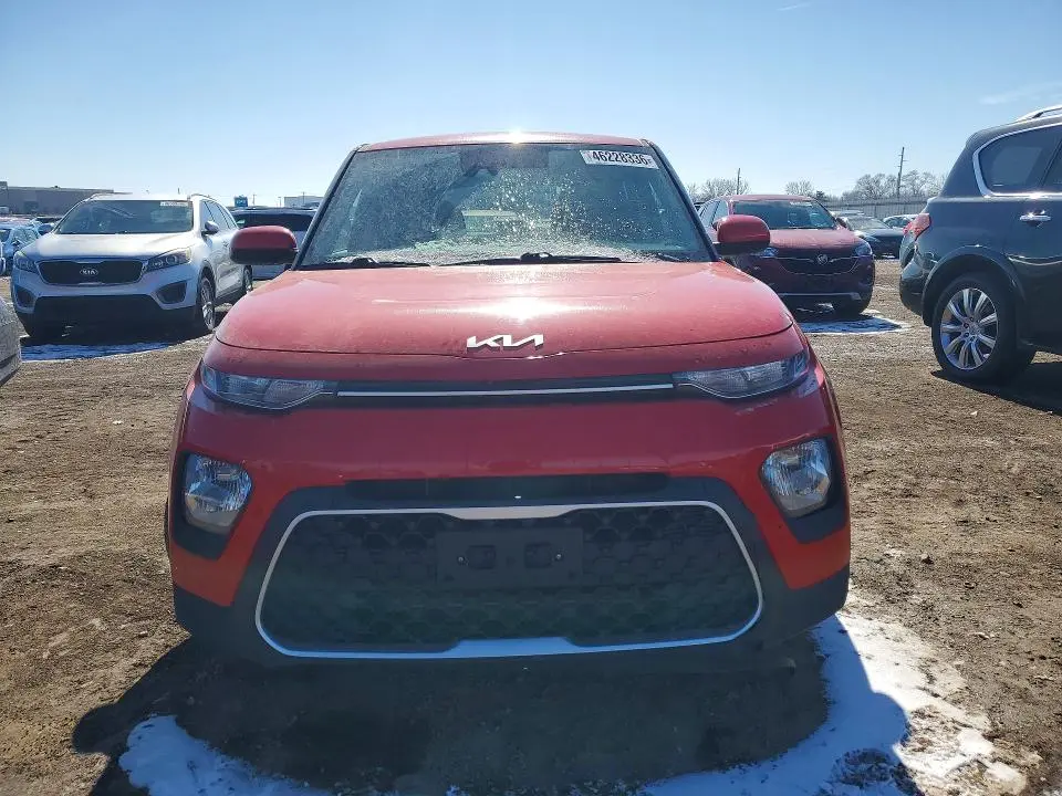 2022 KIA SOUL LX  