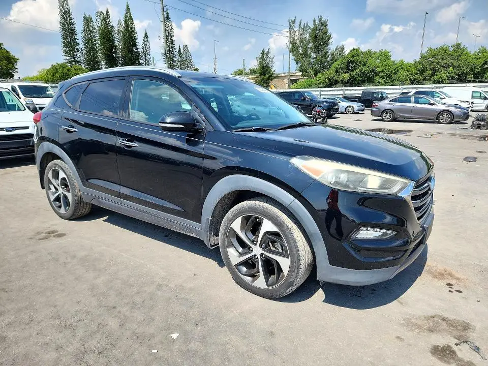 2016 HYUNDAI TUCSON LIMITED  