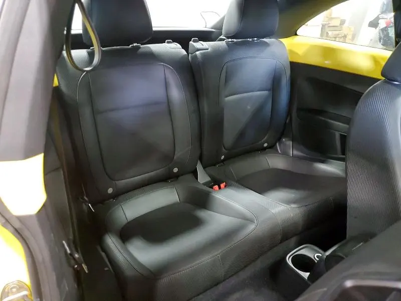 2015 VOLKSWAGEN BEETLE 1.8T  