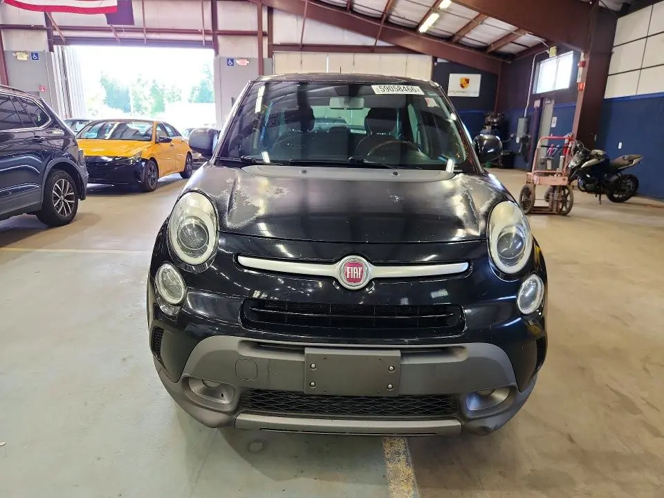 2014 FIAT 500L TREKKING  