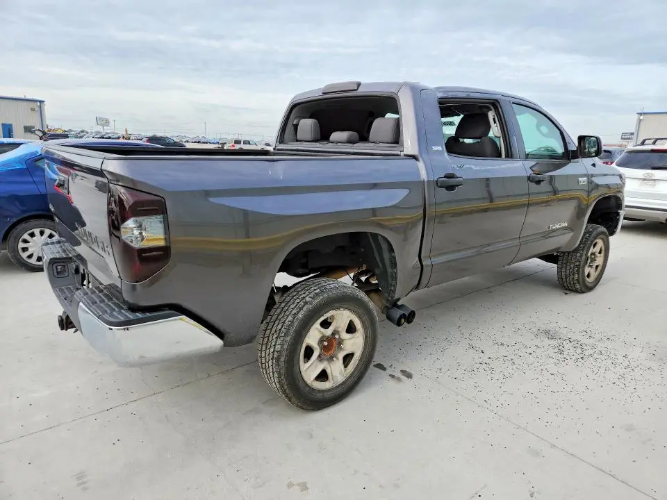2014 TOYOTA TUNDRA CREWMAX SR5  