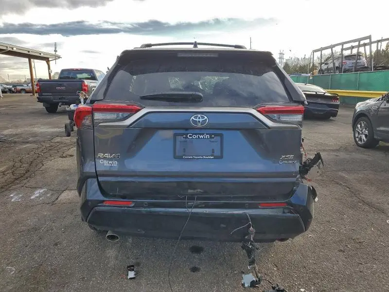 2025 TOYOTA RAV4 XSE  