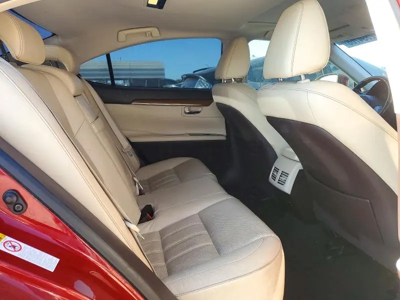 2016 LEXUS ES 300H  