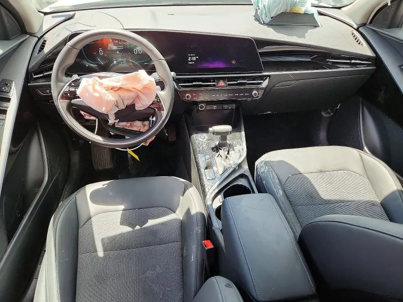 2024 KIA NIRO EX  