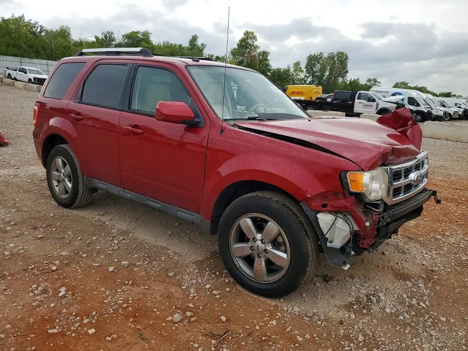 2010 FORD ESCAPE LIMITED  