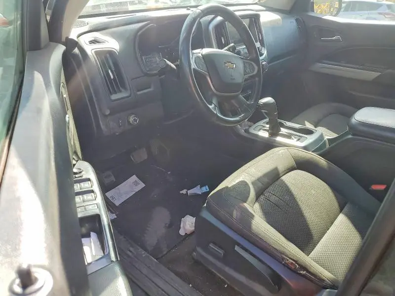 2017 CHEVROLET COLORADO LT  