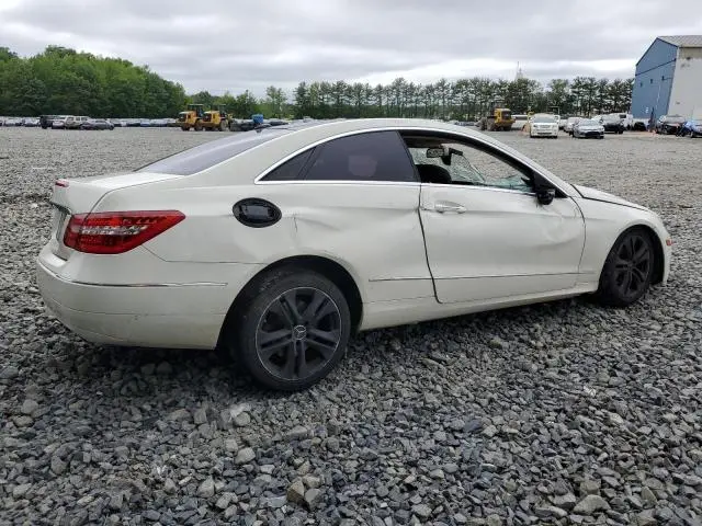 2010 MERCEDES-BENZ E 350  