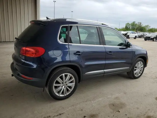 2014 VOLKSWAGEN TIGUAN S  