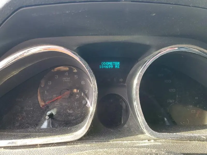 2011 CHEVROLET TRAVERSE LT  