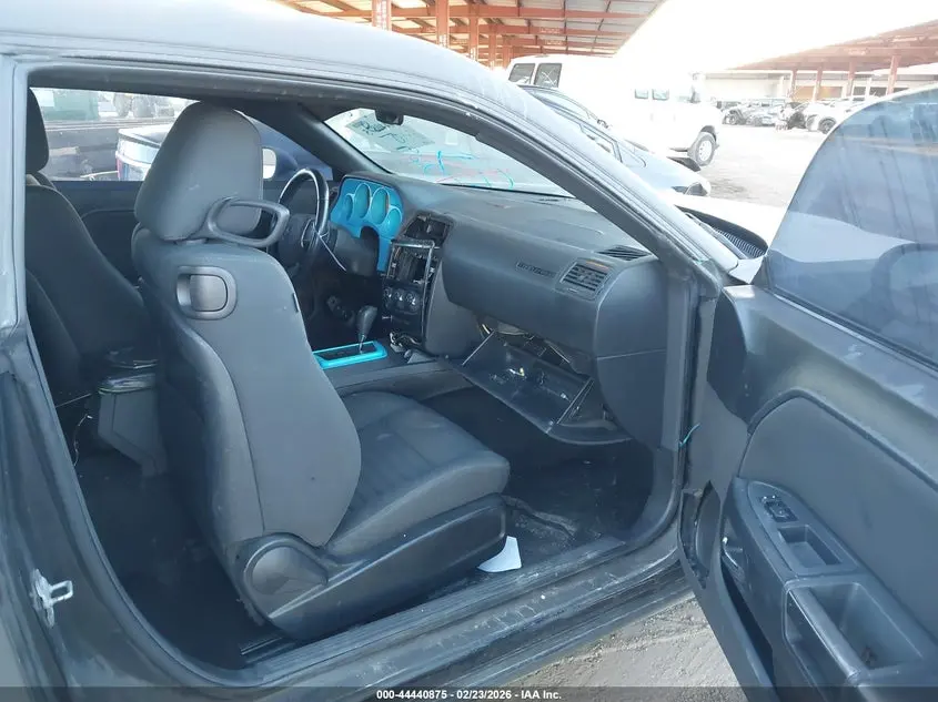 2012 DODGE CHALLENGER SXT