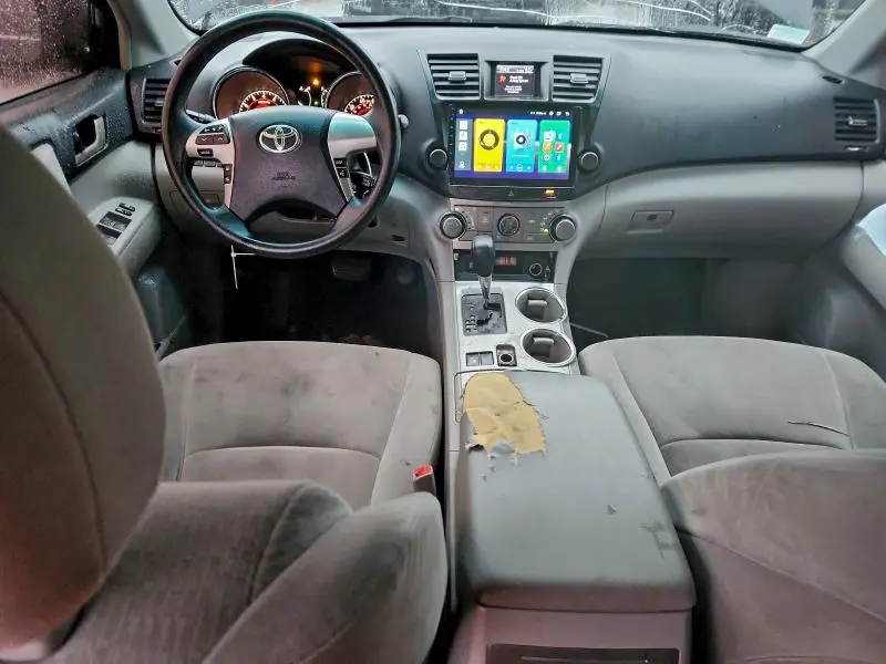 2011 TOYOTA HIGHLANDER BASE  