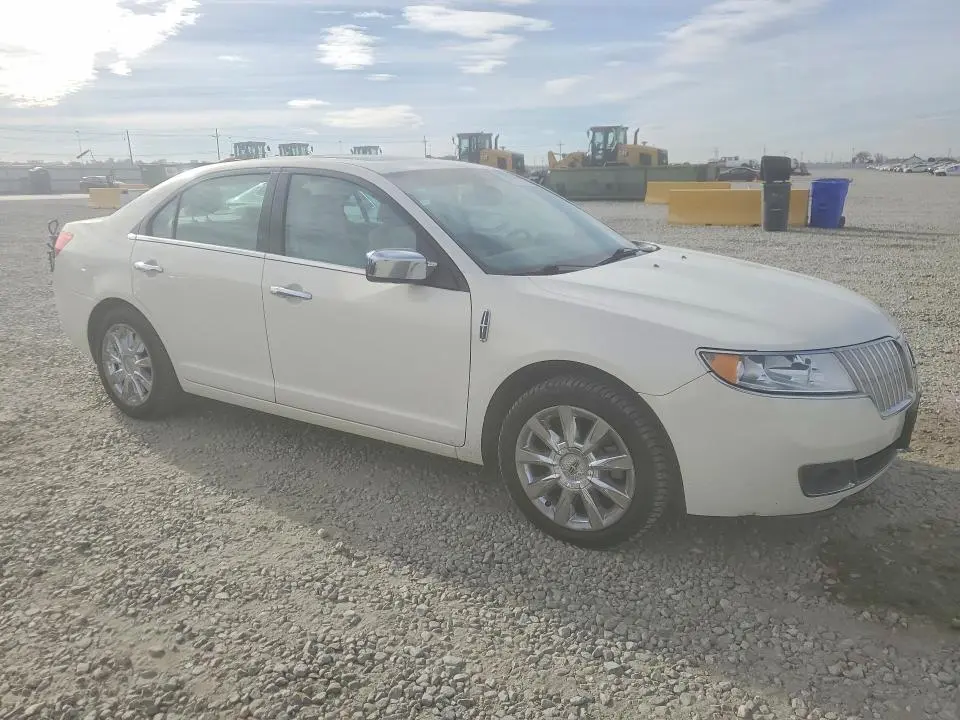 2012 LINCOLN MKZ   