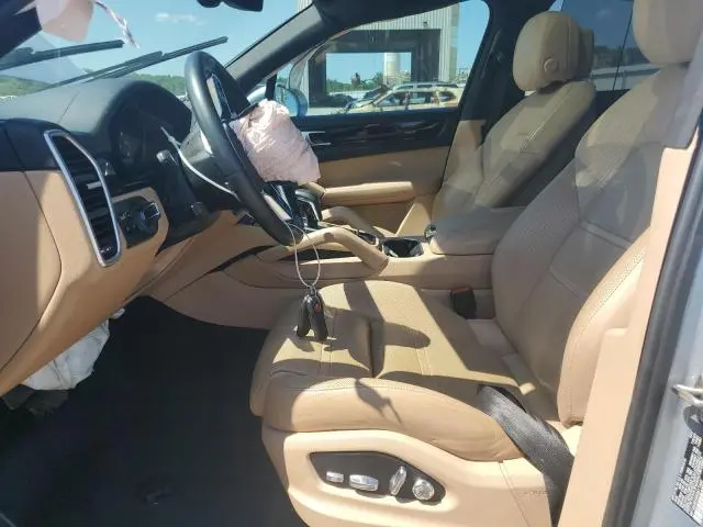 2019 PORSCHE CAYENNE   