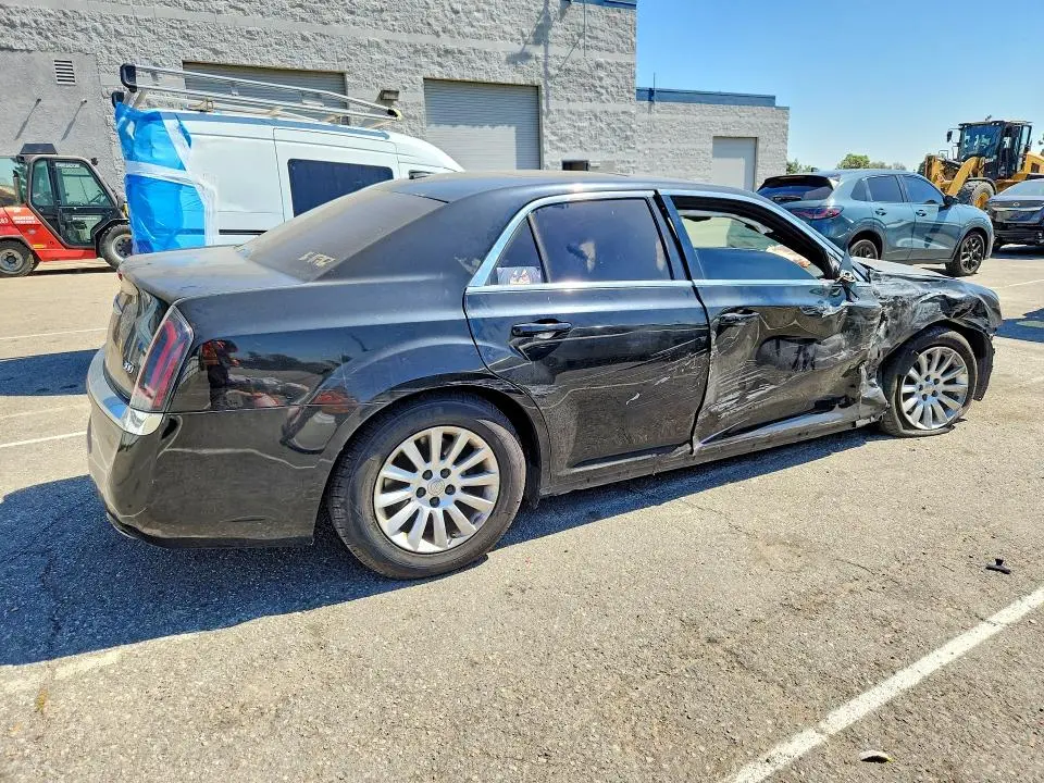 2013 CHRYSLER 300   