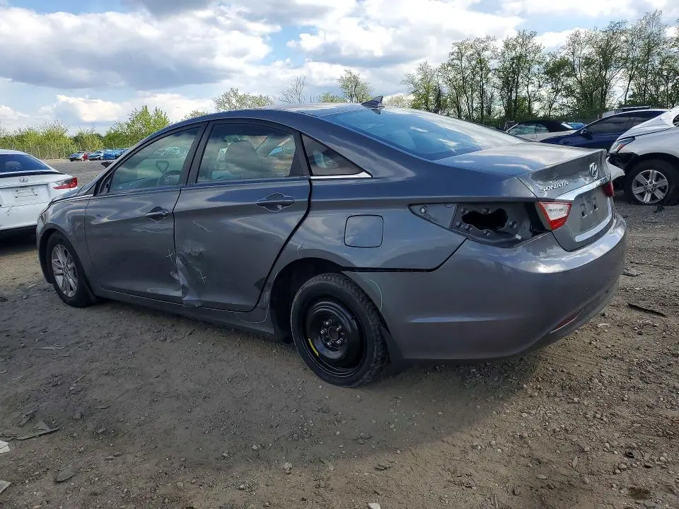 2013 HYUNDAI SONATA GLS  