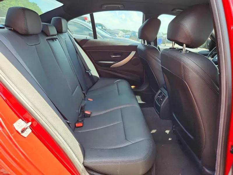 2016 BMW 320 I  