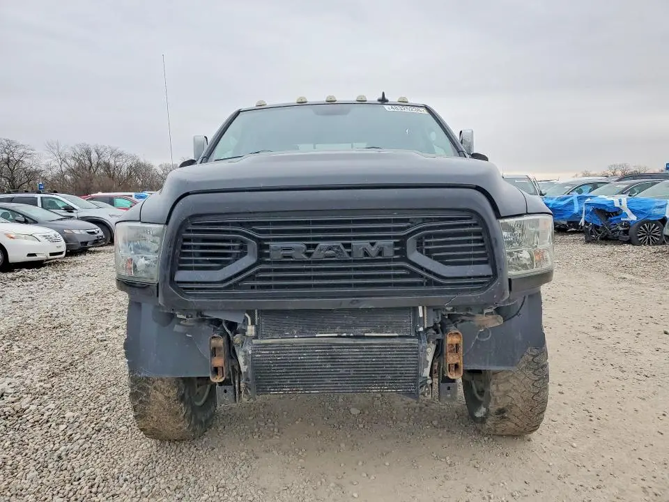 2013 RAM 2500 SLT  