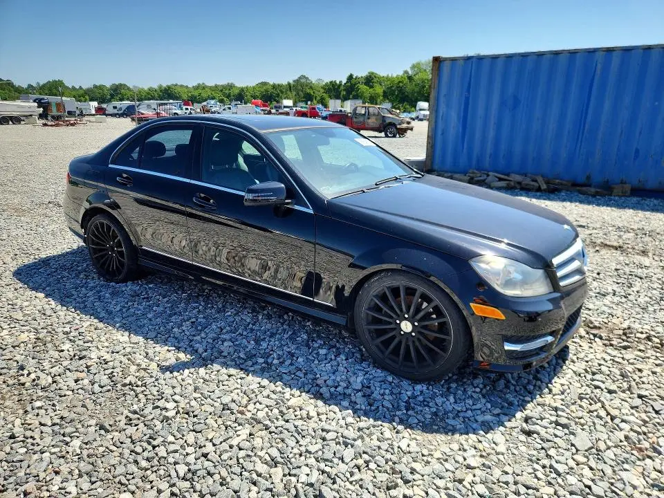 2012 MERCEDES-BENZ C 250  