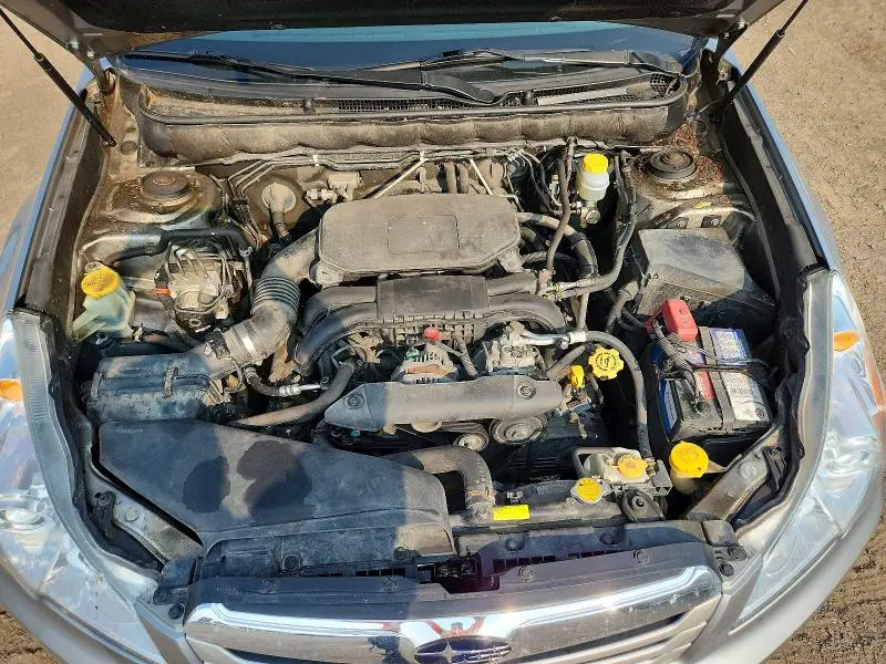 2010 SUBARU OUTBACK 2.5I PREMIUM  