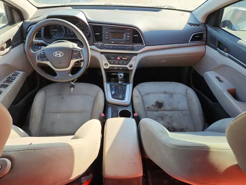 2018 HYUNDAI ELANTRA SE  